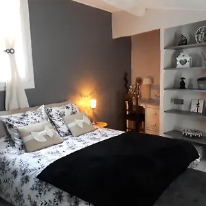  Bed & Breakfast Les Mirabelles D'hotes France