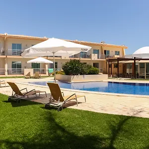 Pontalaia Turisticos Aparthotel
